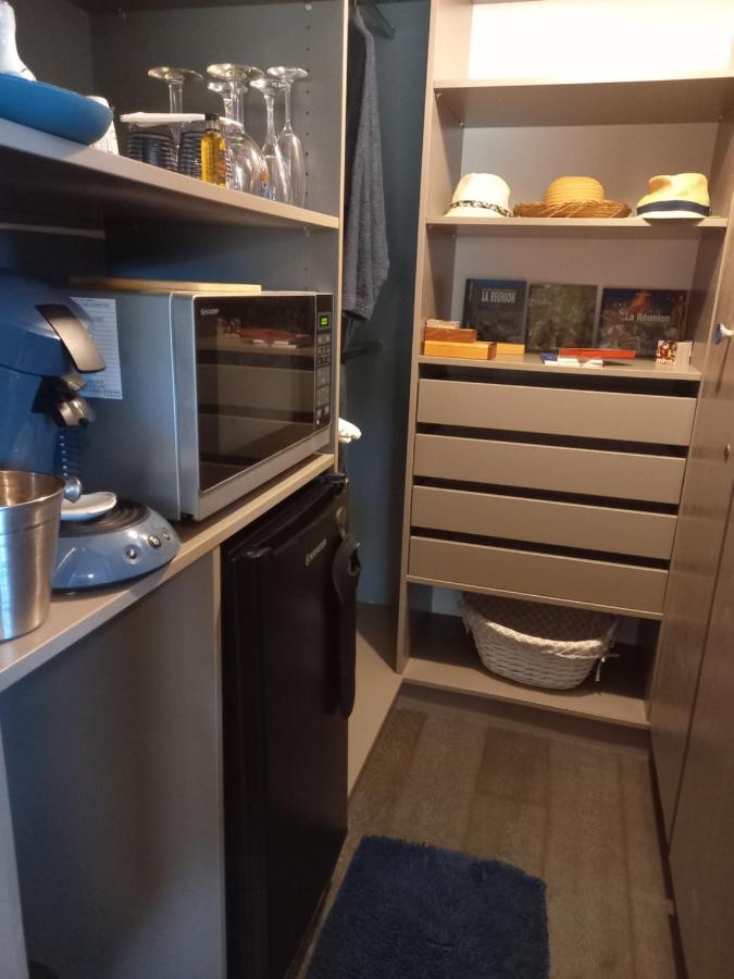 Suite Indigo Jacuzzi Prive Piscine Vue Mer Acces Cuisine Laverie サン・ピエール エクステリア 写真
