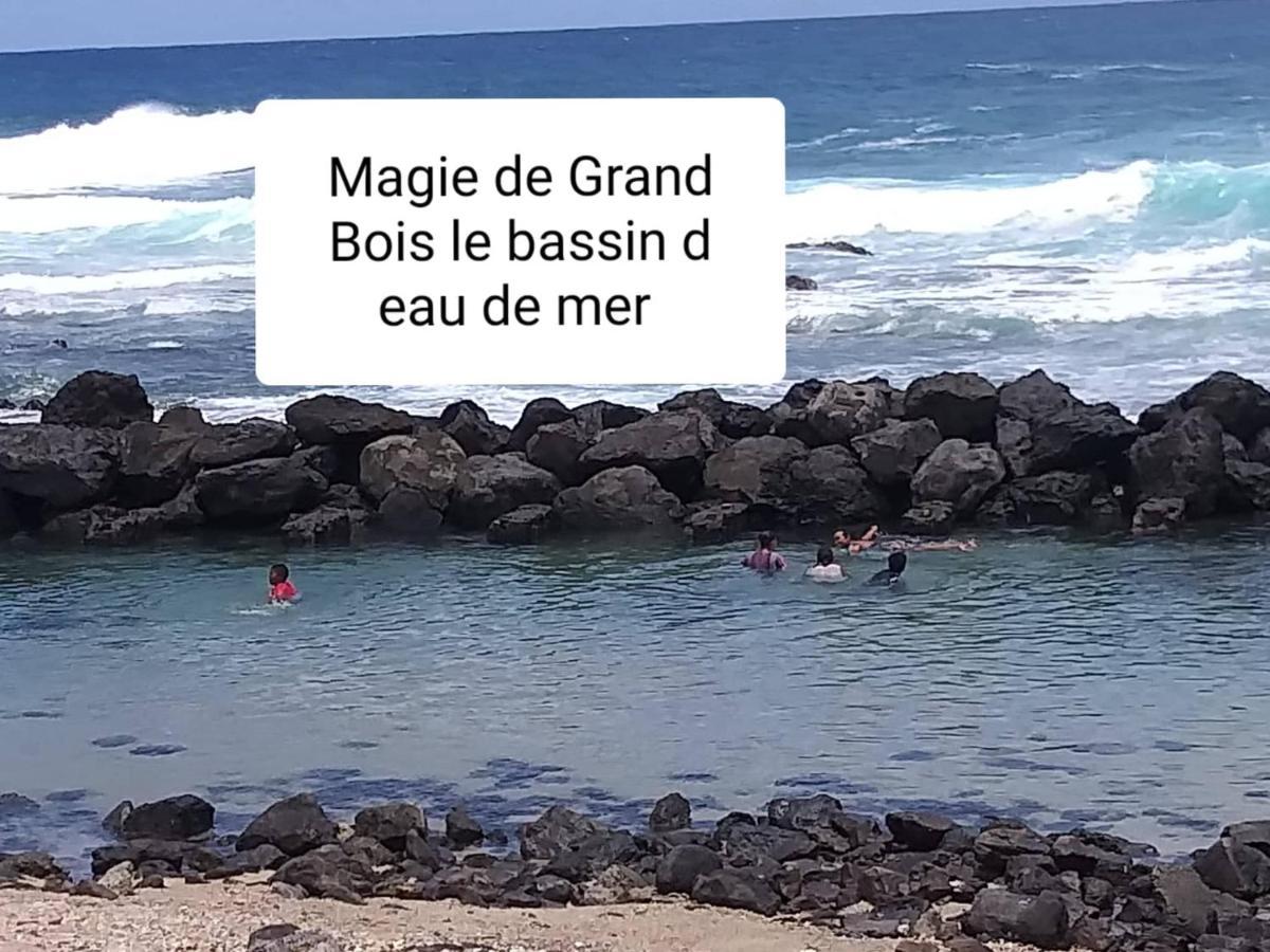 Suite Indigo Jacuzzi Prive Piscine Vue Mer Acces Cuisine Laverie サン・ピエール エクステリア 写真