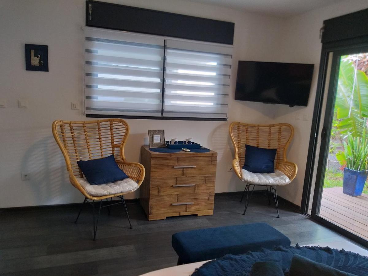 Suite Indigo Jacuzzi Prive Piscine Vue Mer Acces Cuisine Laverie サン・ピエール エクステリア 写真